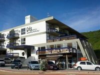 Cris Hotel