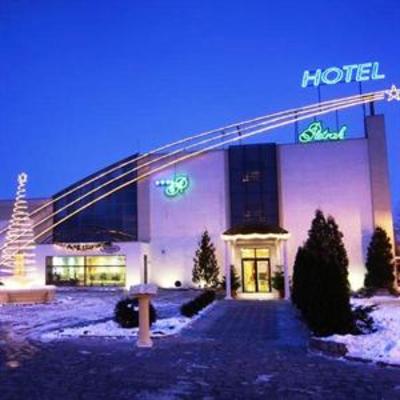 фото отеля Hotel Pietrak Trzemeszno