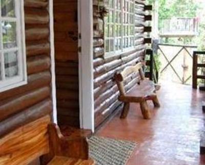 фото отеля Baguio Western Log Cabin