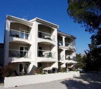 фото отеля Apartments Dumicic 4 star