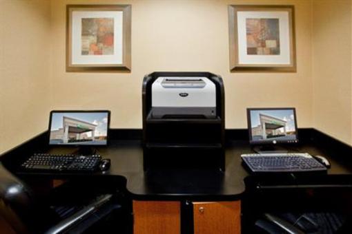 фото отеля Holiday Inn Martinsburg