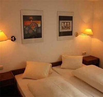 фото отеля Hotel Gasthof Lowen Feldkirch