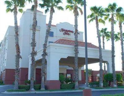 фото отеля Hampton Inn Laredo