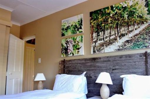 фото отеля Mymering Guest House