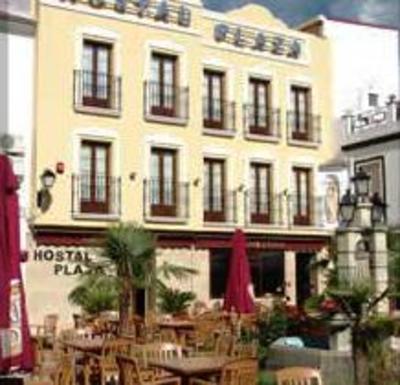 фото отеля Hostal Plaza