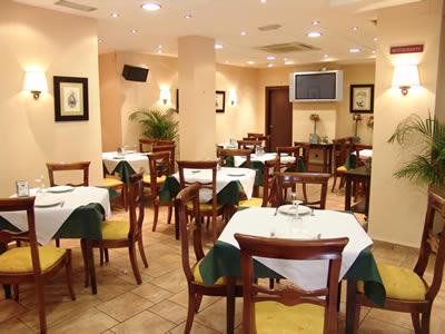 фото отеля Hostal Plaza