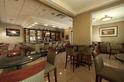 фото отеля Radisson Hotel Orlando Lake Buena Vista