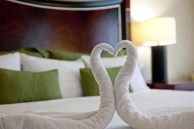 фото отеля Radisson Hotel Orlando Lake Buena Vista