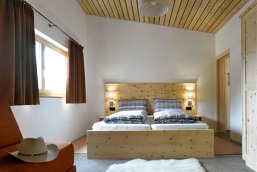 фото отеля San Jon Hotel Scuol