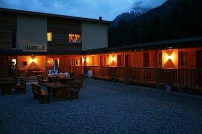 фото отеля San Jon Hotel Scuol