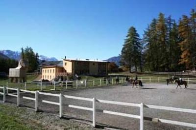 фото отеля San Jon Hotel Scuol
