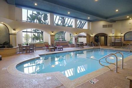 фото отеля Embassy Suites Hotel Los Angeles-Downey