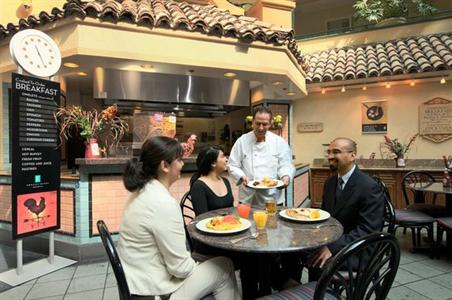 фото отеля Embassy Suites Hotel Los Angeles-Downey