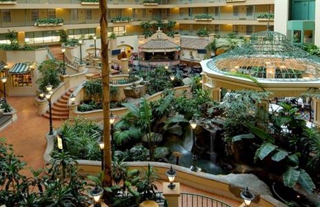 фото отеля Embassy Suites Hotel Los Angeles-Downey