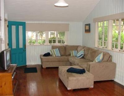 фото отеля Montville Holiday House