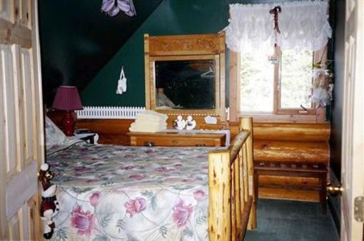 фото отеля Kicking Horse Canyon B&B