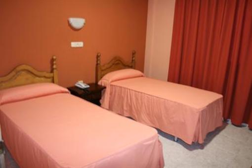 фото отеля Hotel Imperio Toledo