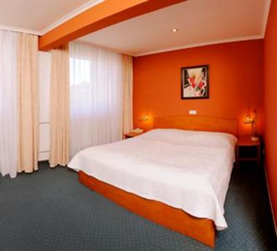 фото отеля Dukla Hotel
