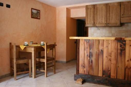 фото отеля Affittacamere L'Abreny