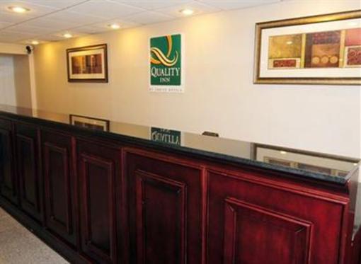 фото отеля Quality Inn Dyersburg