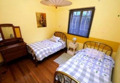 фото отеля Hostal Girasoles