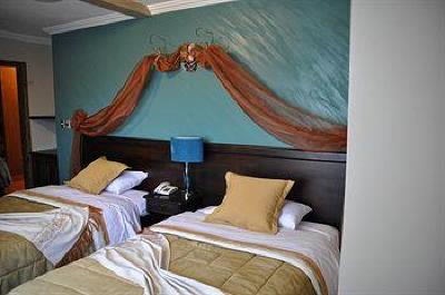 фото отеля Morenica del Rosario Hotel