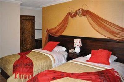 фото отеля Morenica del Rosario Hotel