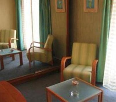 фото отеля Port Vinyols Hotel Vinyols i els Arcs