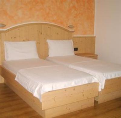 фото отеля Agritur Val d'Adige