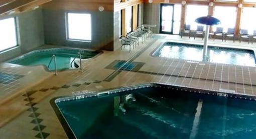 фото отеля AmericInn Lodge & Suites Ladysmith