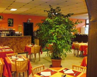 фото отеля Hotel du Centre - Restaurant le P'tit Gourmet