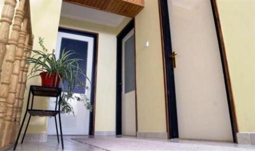 фото отеля Rozsa Apartman