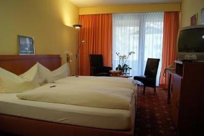 фото отеля Euro Park Hotel