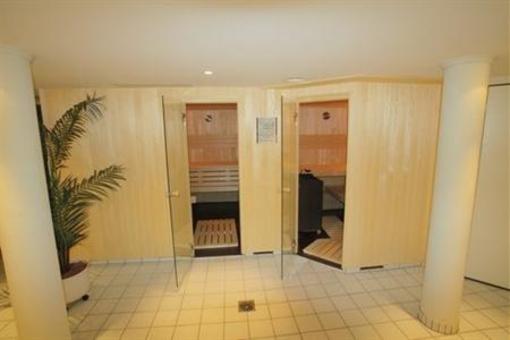 фото отеля Hotel Zum Weissen Rossli Goschenen