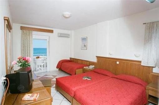 фото отеля Kalamaki Mare Suites