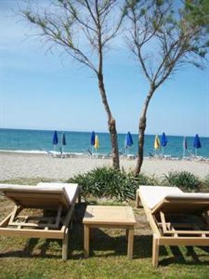 фото отеля Kalamaki Mare Suites