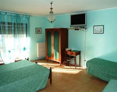 фото отеля Hotel Cristina Verrayes