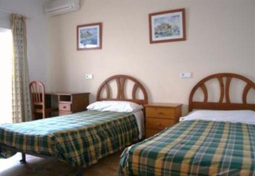 фото отеля Hostal Mundial