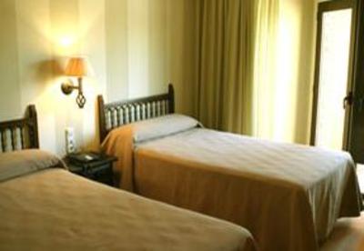 фото отеля Hotel Carinena