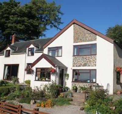 фото отеля Erw Feuirg Farm Guest House Bala