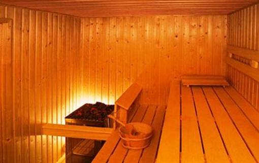 фото отеля Hotel Real Balatonfoldvar