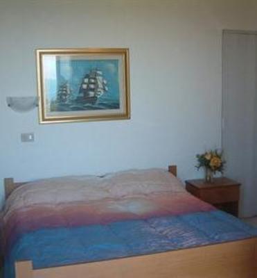 фото отеля Sanleoresidence Appartamenti Per Vacanze