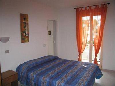 фото отеля Sanleoresidence Appartamenti Per Vacanze