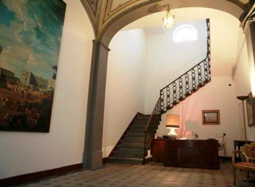 фото отеля Rest In Lucca Apartments & Suites