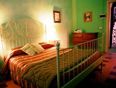 фото отеля Rest In Lucca Apartments & Suites