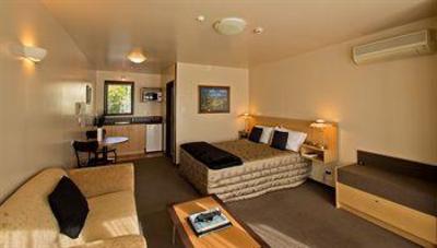 фото отеля Broadway Motel Picton (New Zealand)