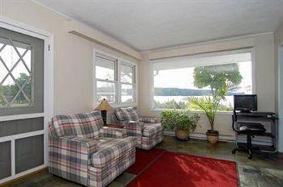 фото отеля Center Harbor Inn on Lake Winnipesaukee