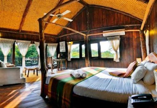 фото отеля Tree House Hideaway