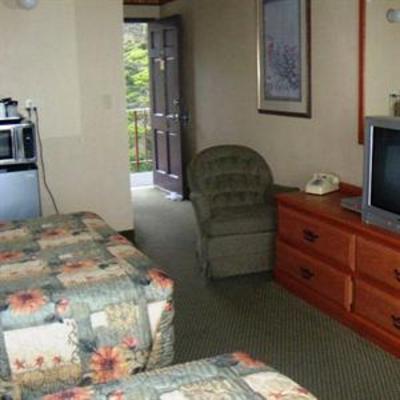 фото отеля Sailor Jacks Oceanfront Motel Lincoln City