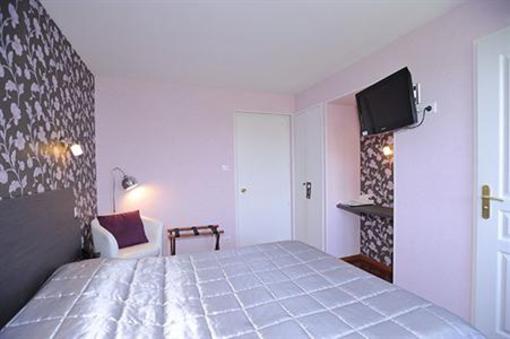 фото отеля Logis Aux Maisons